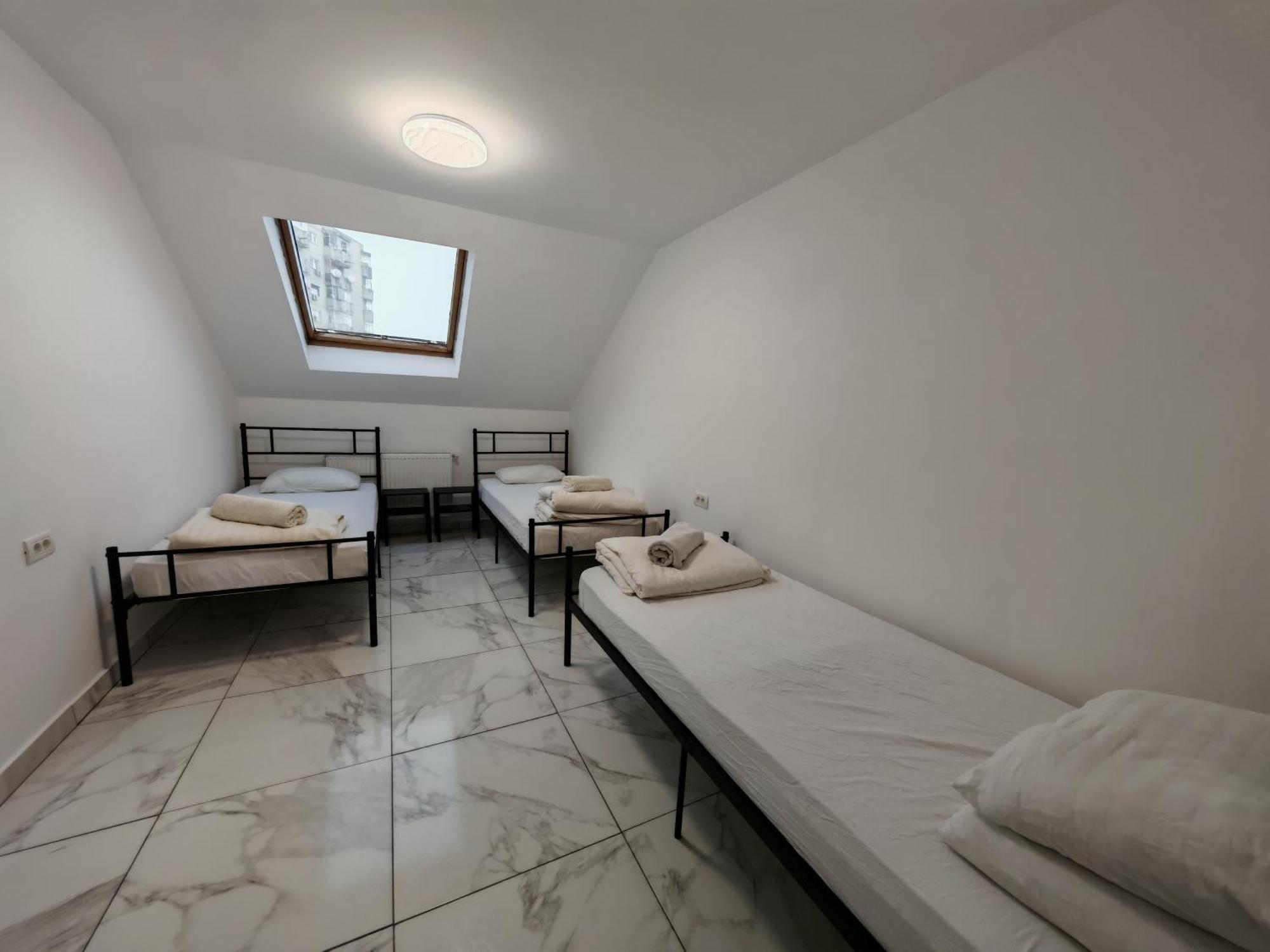 Z Villa Bucarest Esterno foto