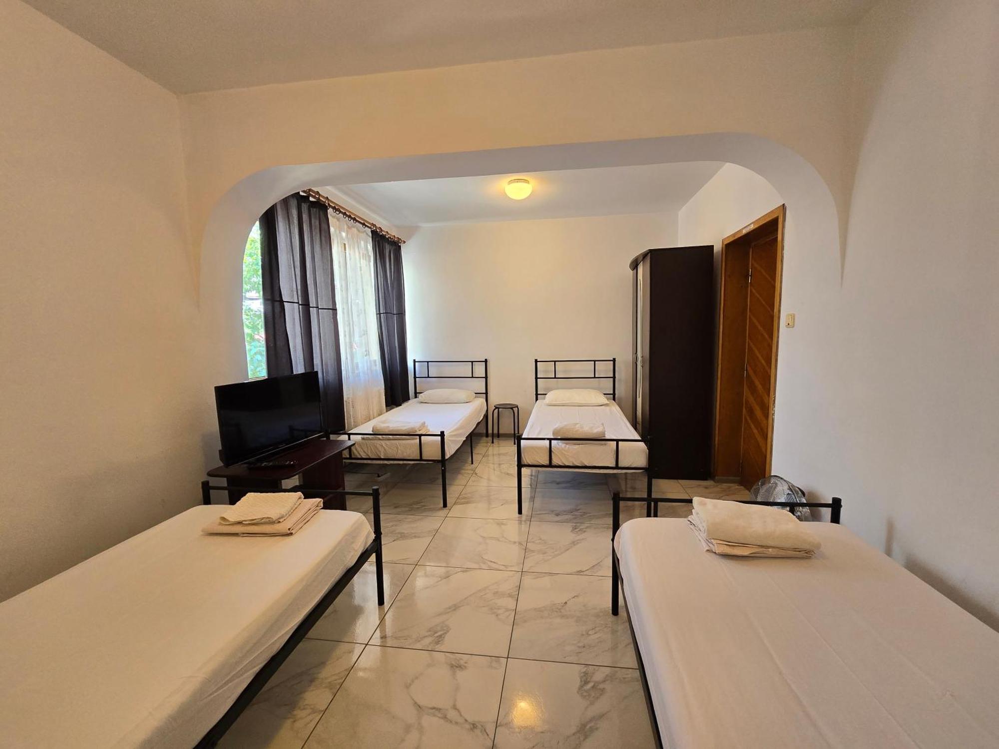 Z Villa Bucarest Esterno foto