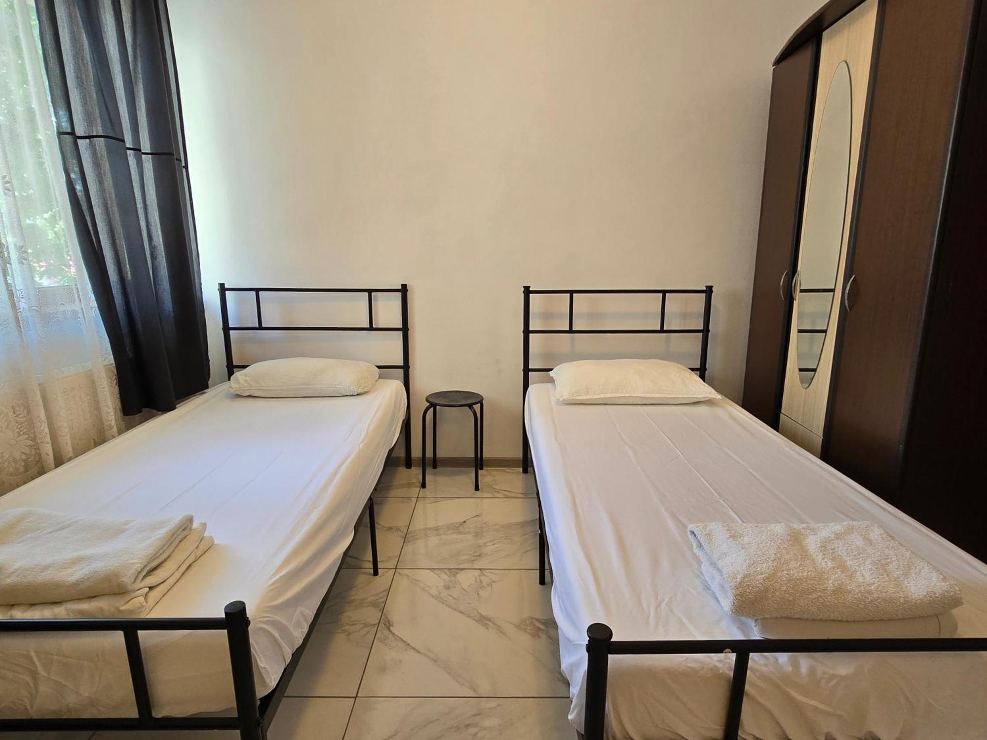 Z Villa Bucarest Esterno foto