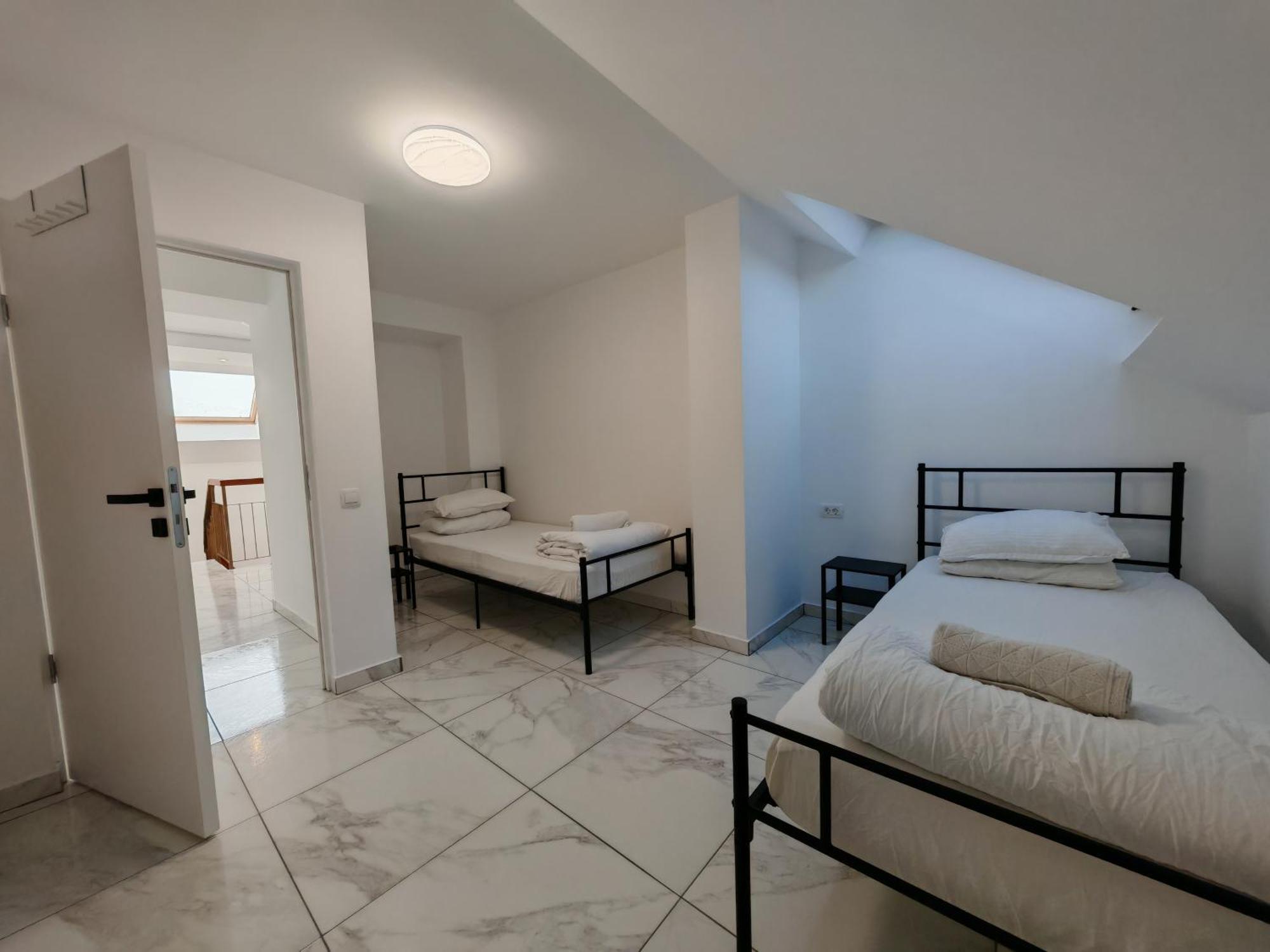 Z Villa Bucarest Esterno foto